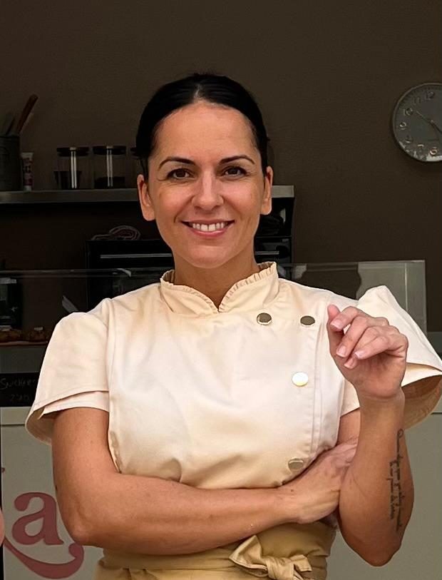 LUCÍA MOLINA VALLEJO